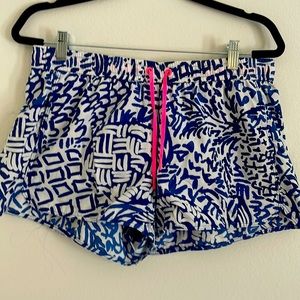Lilly Pulitzer run around shorts size large